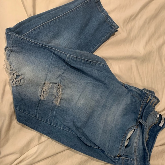 ymi jeans store near me